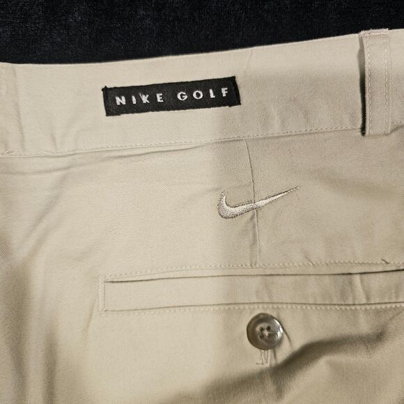 Nike Golf Men’s Standard Fit Pleated Front Pants Beige Size 34x30 - Picture 5 of 10